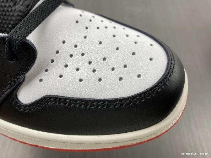 Cheap 1 Retro High 555088-112 OG Red' Air Jordan 'Track 0813